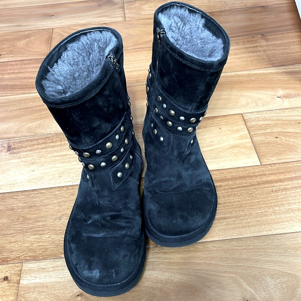 Incredible Uggs with metal studs